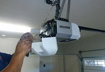 Opener Repair | Altamonte Springs | Garage Door Repair Casselberry Opener Repair in Altamonte Springs FL